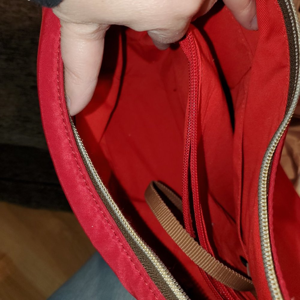 EUC Dooney&Bourke Red Red Nylon Hobo Shoulder bag - Picture 9 of 12